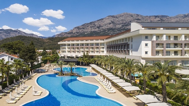Hilton'un Antalya'daki ilk resort oteli Double Tree by Hilton açıldı
