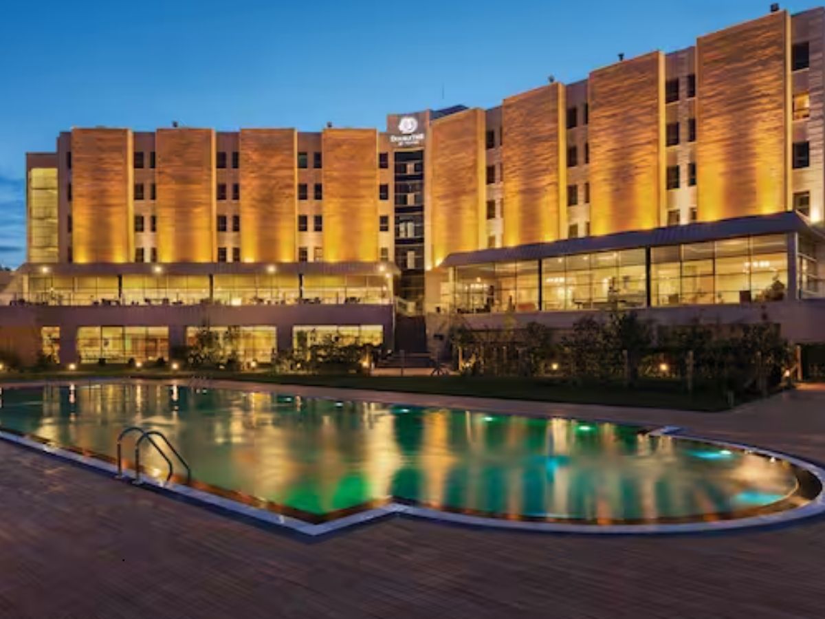 Hilton ve YOTEL’den büyük ortaklık: Şehir otellerinde yeni dönem başladı