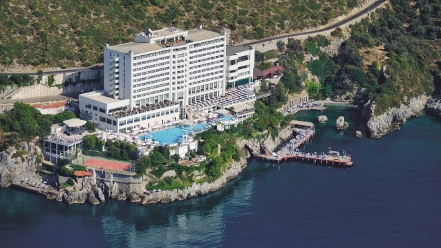 İngiliz turistten Türk otel personellerine miras!