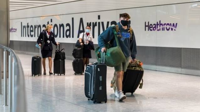 İngiltere'den yurtdışından gelenler için yeni karar!