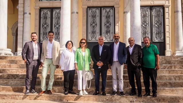 İşler: İlk hedef İzmir'e nüfusu kadar turist getirmek!