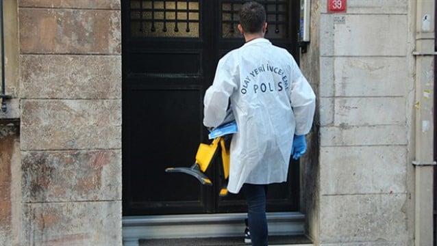 İki İngiliz turist otel odasında ölü bulundu!