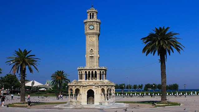 İzmir turizminde düşüş devam ediyor