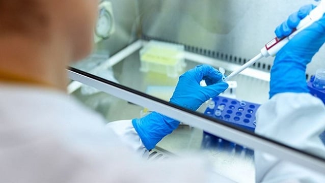 Johnson & Johnson, COVID-19 için geliştirdiği aşı adayını duyurdu