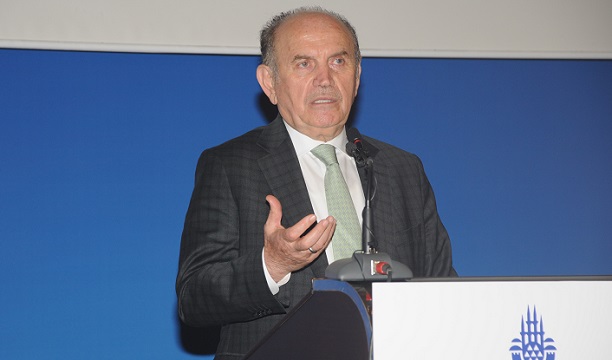 Kadir Topbaş istifa etti