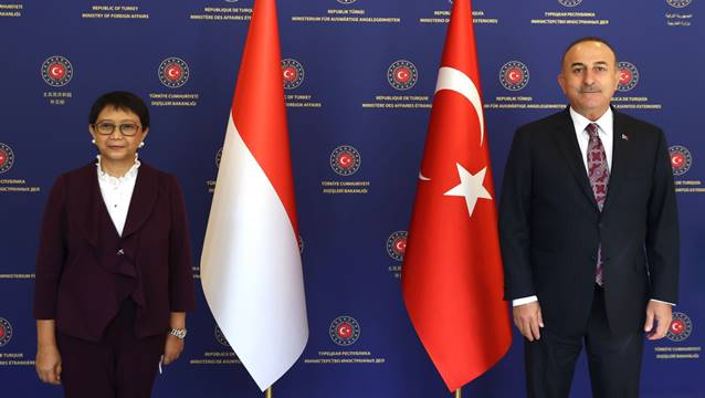 Karşılıklı seyahatleri kolaylaştıracak anlaşma!