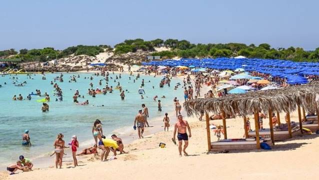 Kıbrıs'ta Rus turist sevinci!