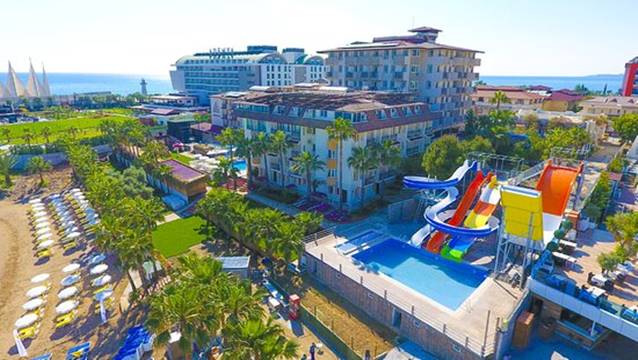 Kilit Grubu Land Of Paradise Otel'i de satın aldı