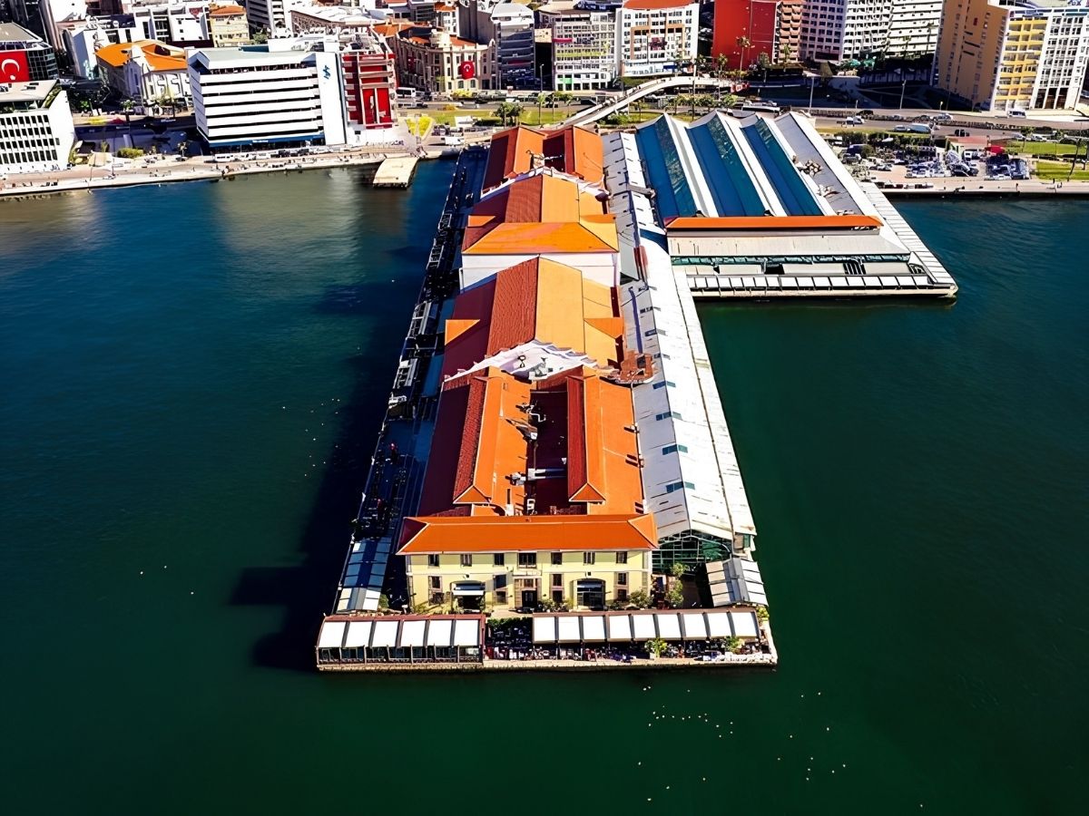  Konak Pier 36 yıllığına kiraya verilecek