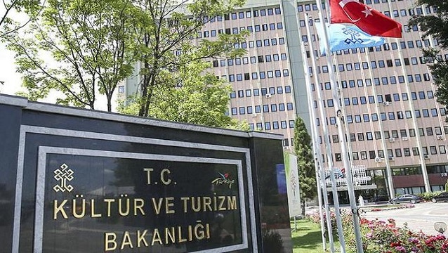 Kültür ve Turizm Bakanlığı'nda görevden alma