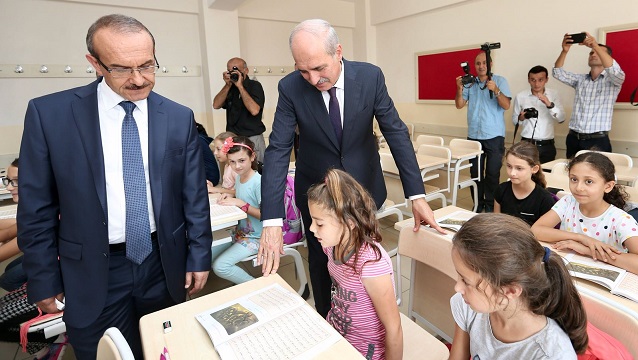 Kurtulmuş: Millî kültürel bağımsızlığımızı kuracak adımlar atmalıyız