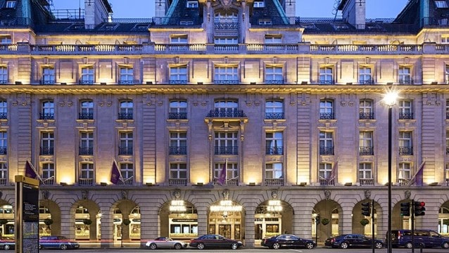 Londra Ritz Otel satıldı
