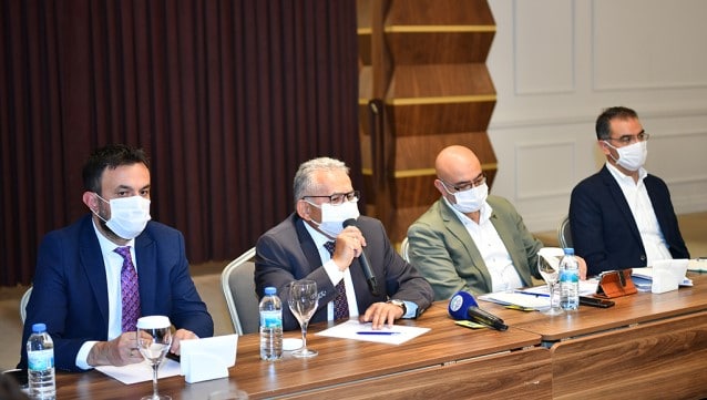 Memduh Büyükkılıç: 'Otel yapacağız' diyenlere 21 parsel sattık ama...