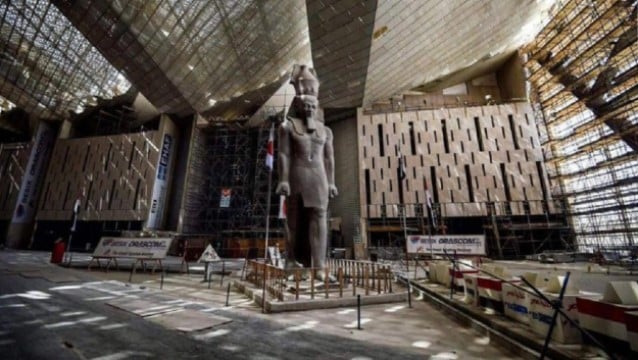 Mısır turistleri şaşırtmaya hazırlanıyor