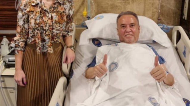 Muhittin Böcek'ten 100 gün sonra ilk fotoğraf!