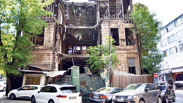 Münif Paşa Konağı otel olmadı otopark oldu!
