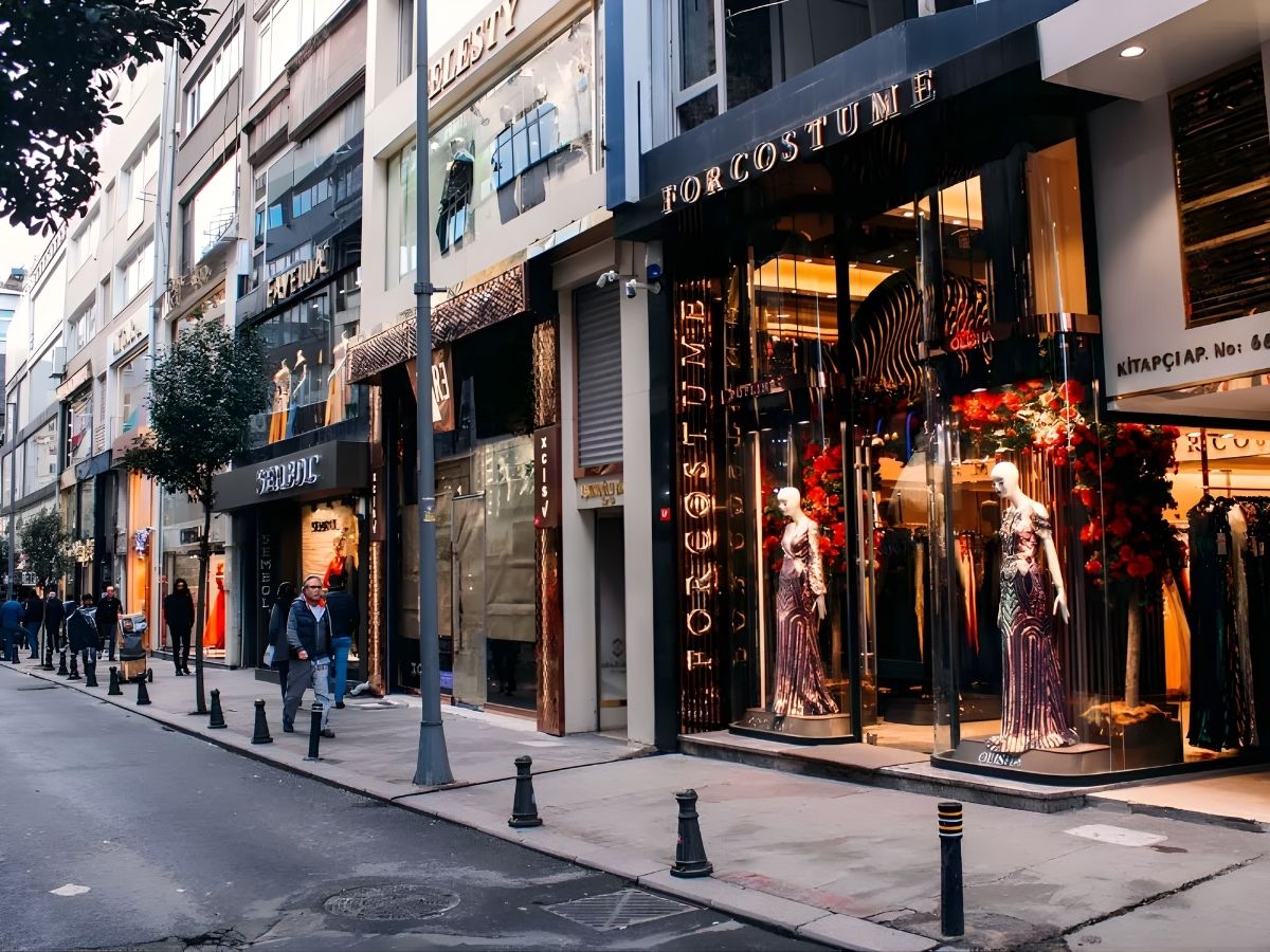 Turizmin İstanbul’un ünlü caddelerine etkisi araştırıldı… 