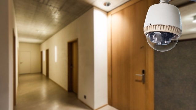 Odalardan hırsızlık yapan 2 otel müşterisi tutuklandı