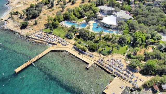 Onura Tatil Köyünü icradan banka aldı!