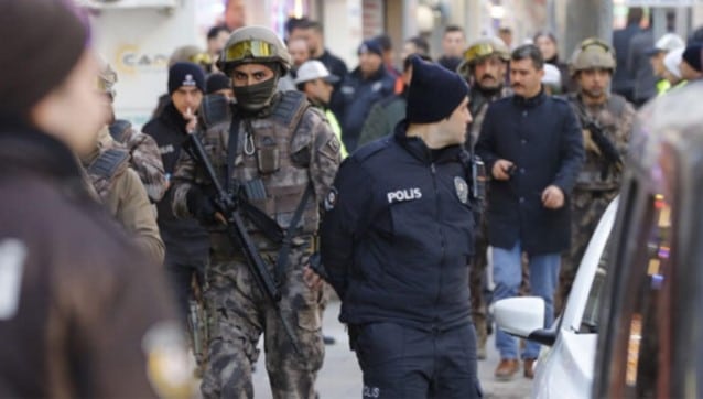 Otel müşterisi, Özel Harekat'ı alarma geçirdi! 