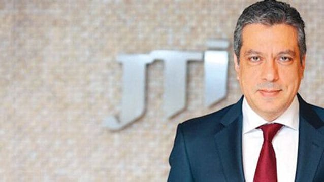 Otel havuzunda rahatsızlanan genel müdür hayatını kaybetti