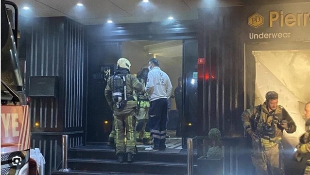 Otel yangınında büyük panik!