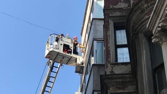 Otelde yangın paniği!