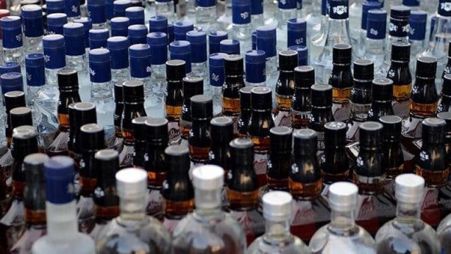 Otele kaçak içki operasyonu!