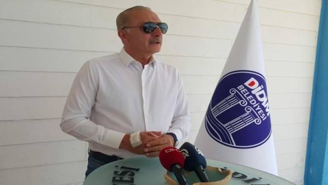 Sen misin oteli mühürleyen!