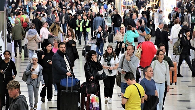 Rakamlar açıklandı... Türkiye'ye 10 ayda en çok ziyaretçi gönderen ülkeler!