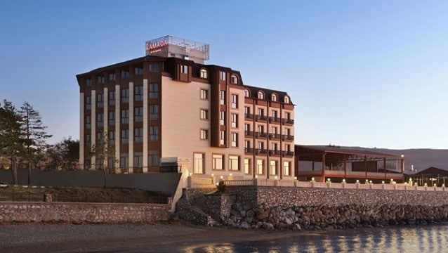 Ramada Van Otel açıldı