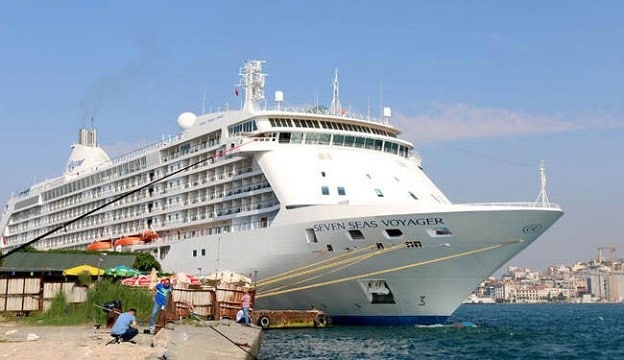 Regent Seven Seas Vogayer İstanbul'a geldi