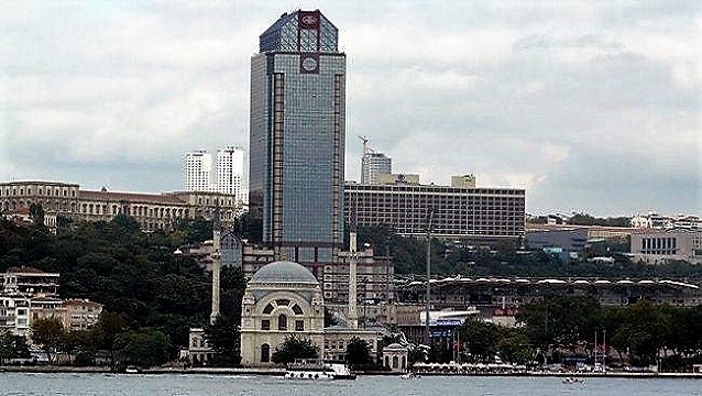 The Ritz-Carlton açıkladı: Haber doğru değil, bir yere gitmiyoruz... 