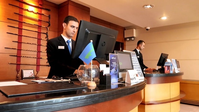 Rus otellerinde personel krizi!