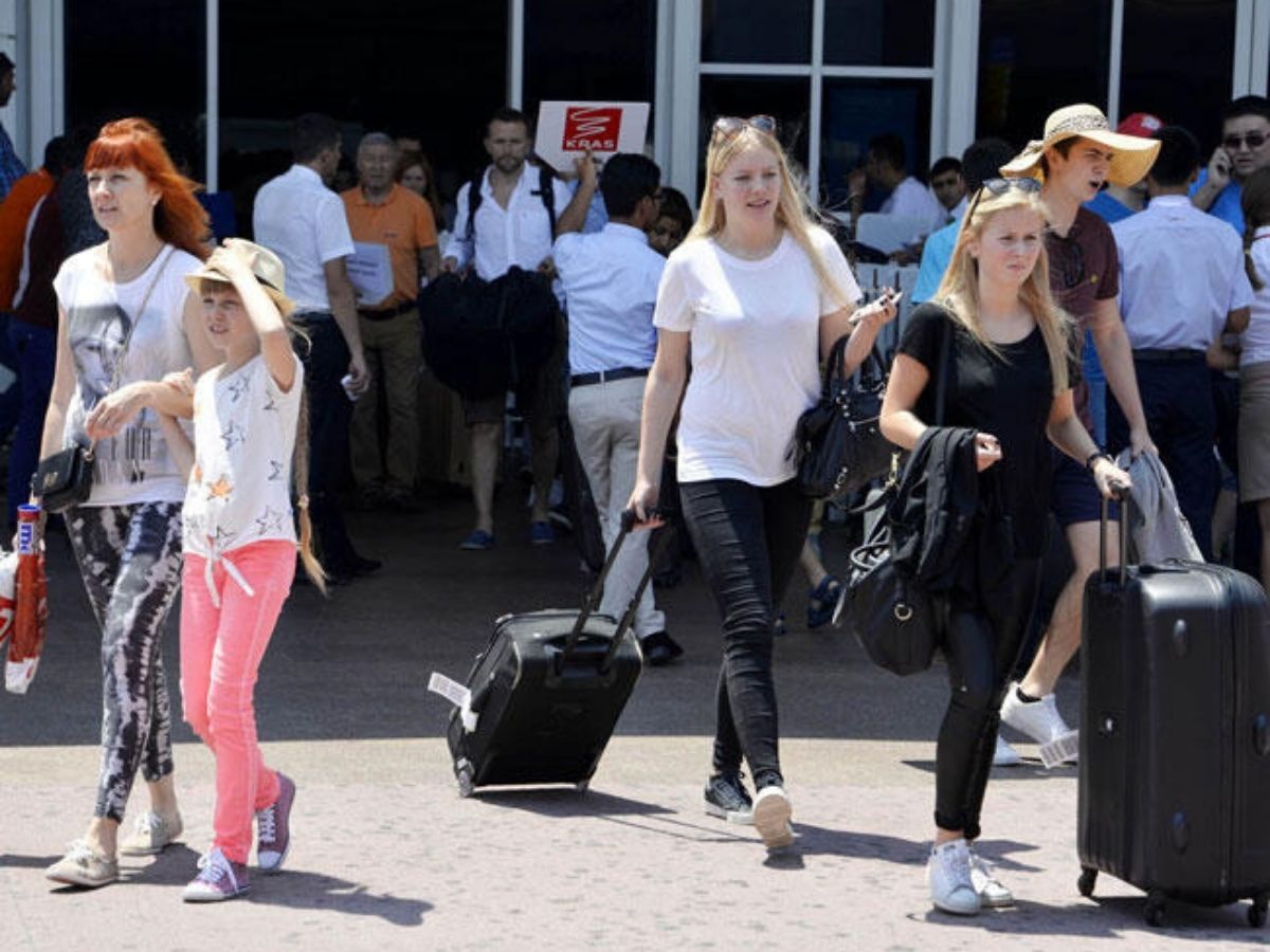 Türkiye'de bazı otellerden Rus turistlere yaz sürprizi