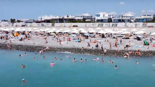 Ruslar 'Tatil' çilelerini böyle anlattı!