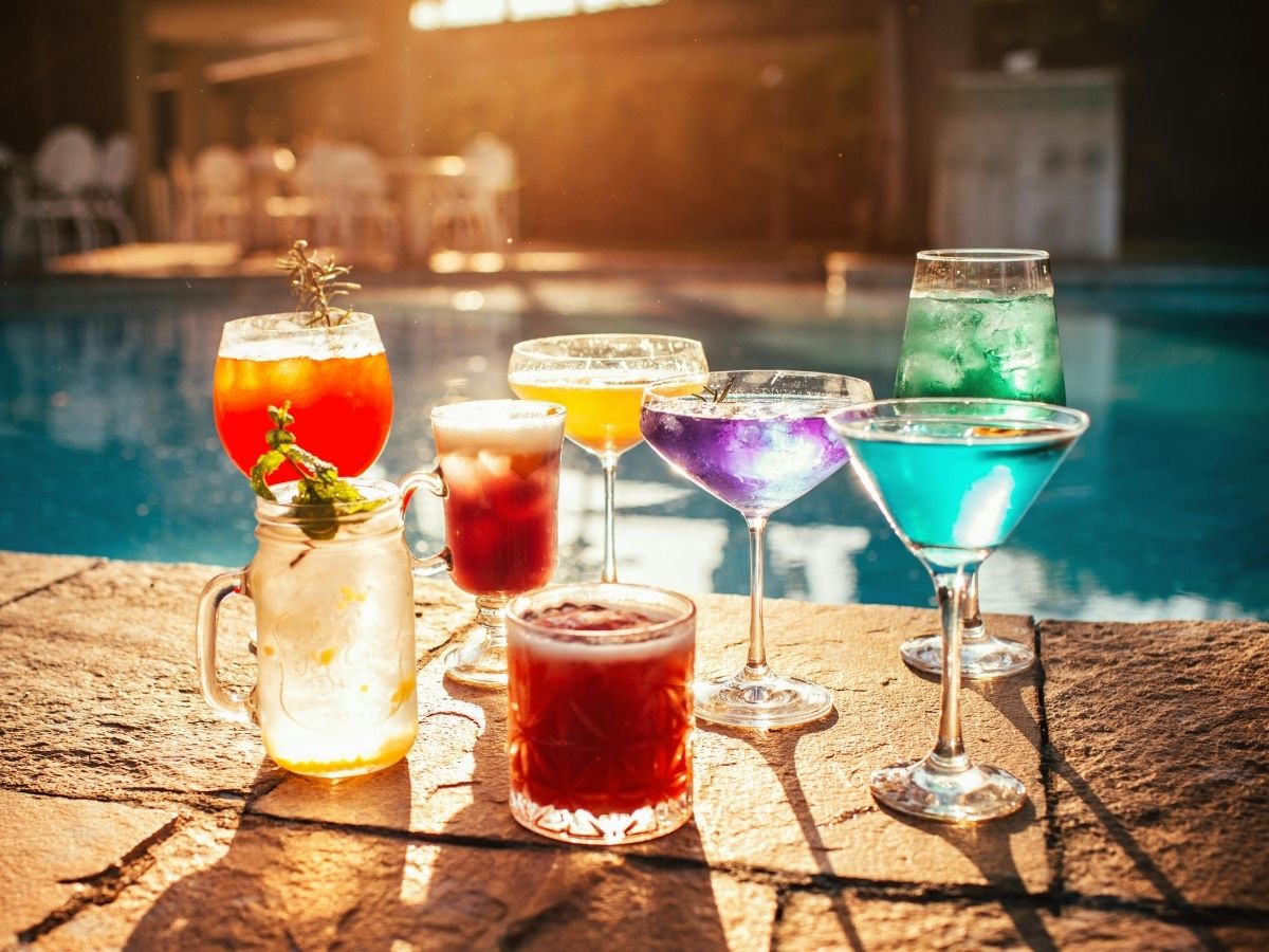 Ruslar Türkiye’ye her şey dahildeki alkol için mi geliyor?