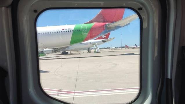 Rusya'dan Türkiye'ye turist taşıyacak... İlk uçağı görüntülendi