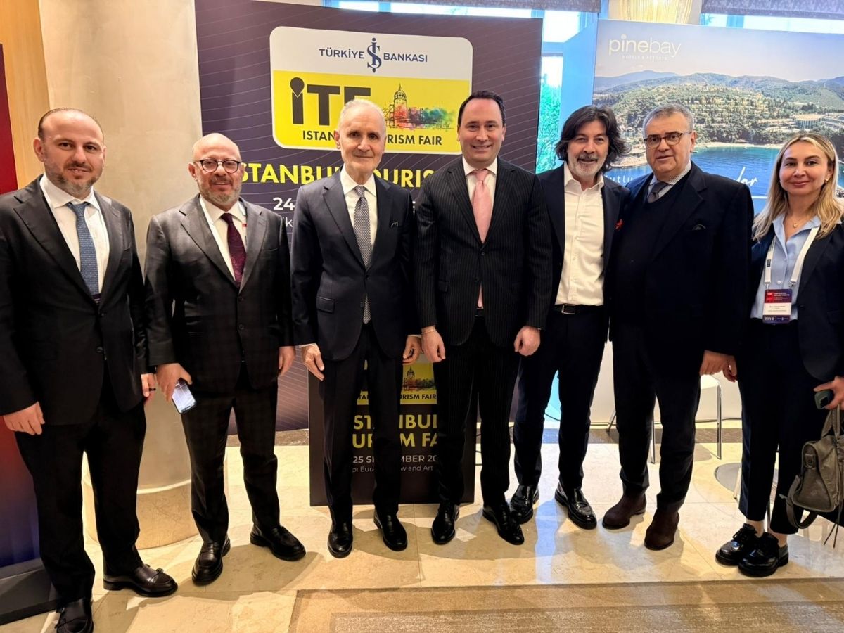 İTO Başkanı Şekip Avdagiç ITF İstanbul Turizm Fuarı standını ziyaret etti