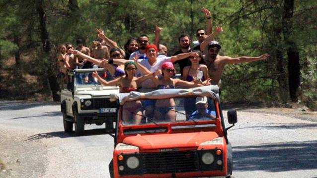 Safari turlarında büyük ihmalin fotoğrafı!