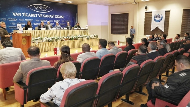 Sağlık turizm acentaları karayoluyla getirdikleri turistler için de teşvik istiyor