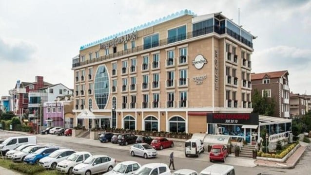 Sahibi intihar girişiminde bulunmuştu...O otel satılıyor