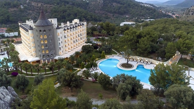 Sarıgerme'de 119 milyon liraya icradan satılık otel! 