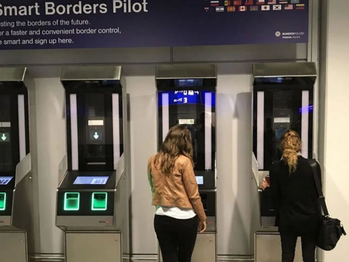 Avrupa'da pasaport damgası tarih oluyor: Schengen'de yeni dönem başladı 