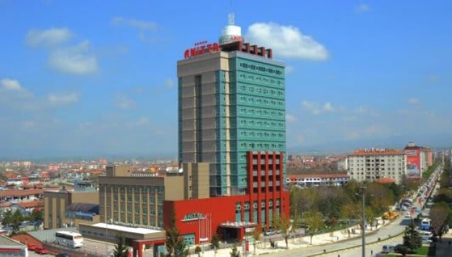 Yeni satılmıştı... Şehrin 5 yıldızlı tek oteli kapanıyor!