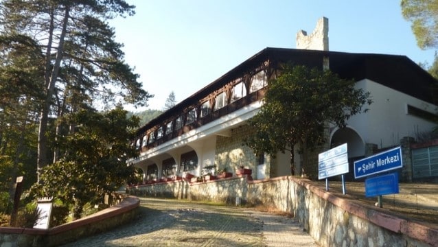 Şehrin en lüks oteliydi, şimdi...!