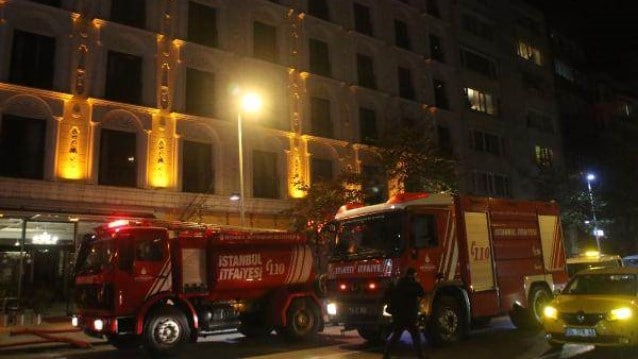 Şişli’de otel boşalttıran yangın!