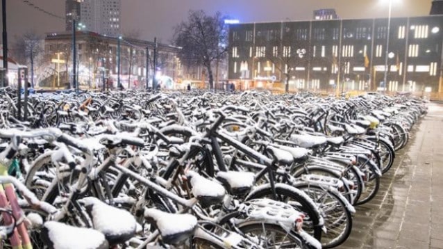 Sokağa çıkma yasağını 3 Mart'a kadar uzattı