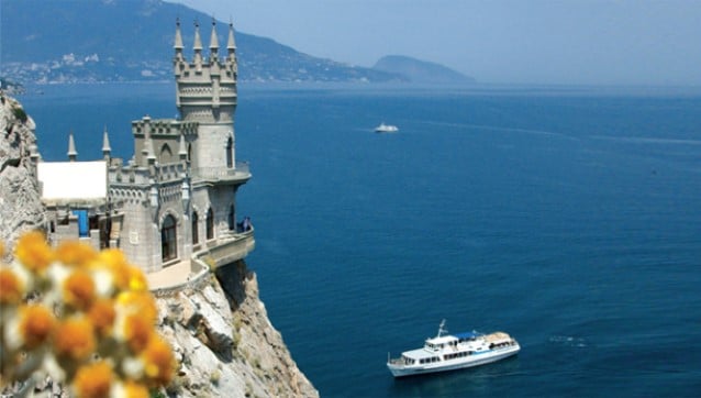 Suriyeli turistlere Kırım izni çıktı