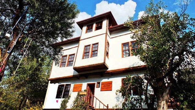 Tarihi konak butik otel olarak açıldı